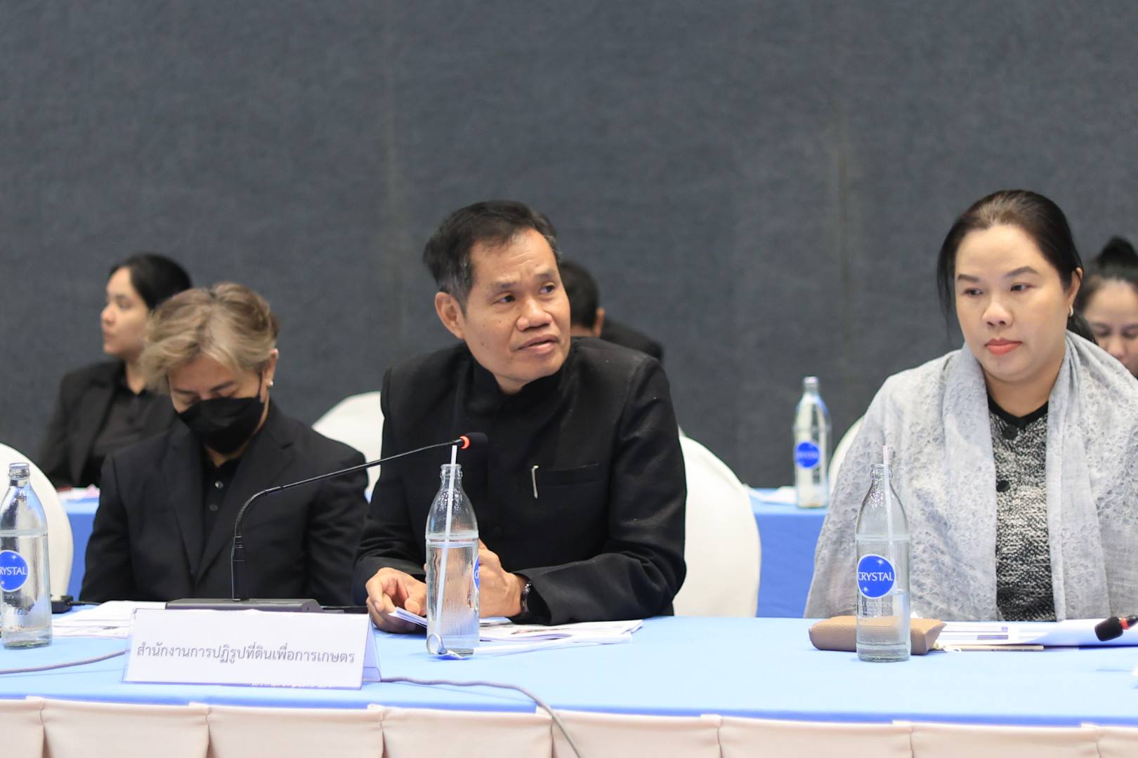 title - ส.ป.ก. ร่วมประชุมหารือเพื่อระดมความคิดเห็นและข้อเสนอแนะต่อรายงานติดตาม ตรวจสอบ และประเมินผลการใช้ที่ดินของประเทศไทยให้เหมาะสมกับสภาพที่ดินและศักยภาพที่ดิน ภาคตะวันออกเฉียงเหนือ